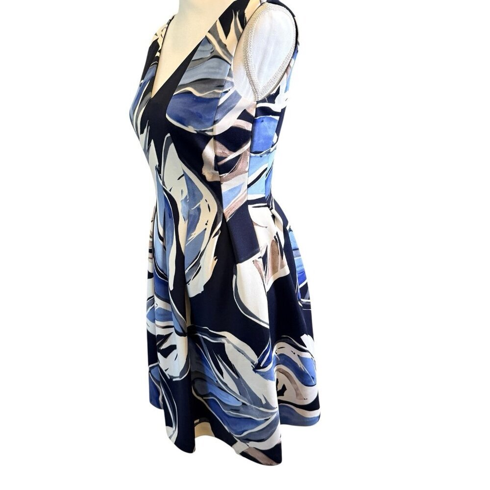 Vince Camuto Floral Sleeveless Scuba Fit & Flare Dress, Size 4 - Picture 4 of 7